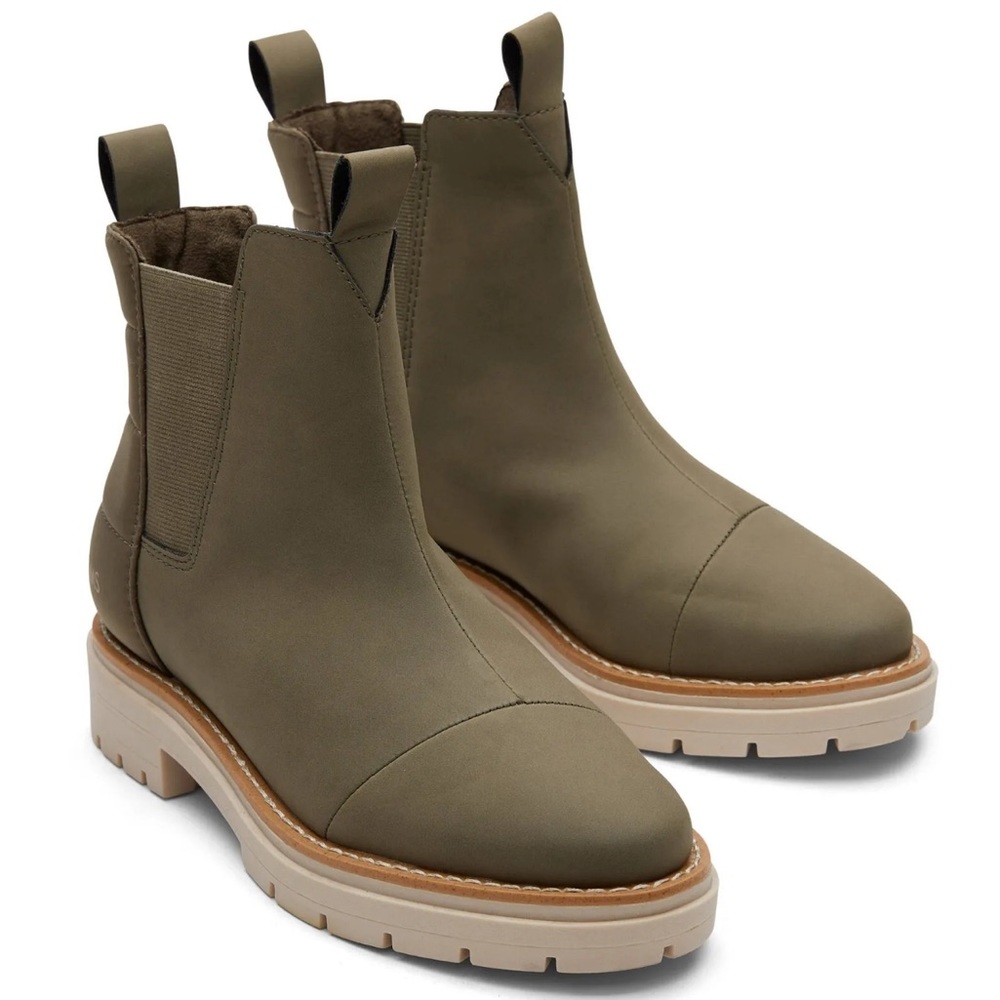TOMS 10018627 Women's Skylar Olive Synthetic Nubuck Chelsea Lug‎ Boots Shoes